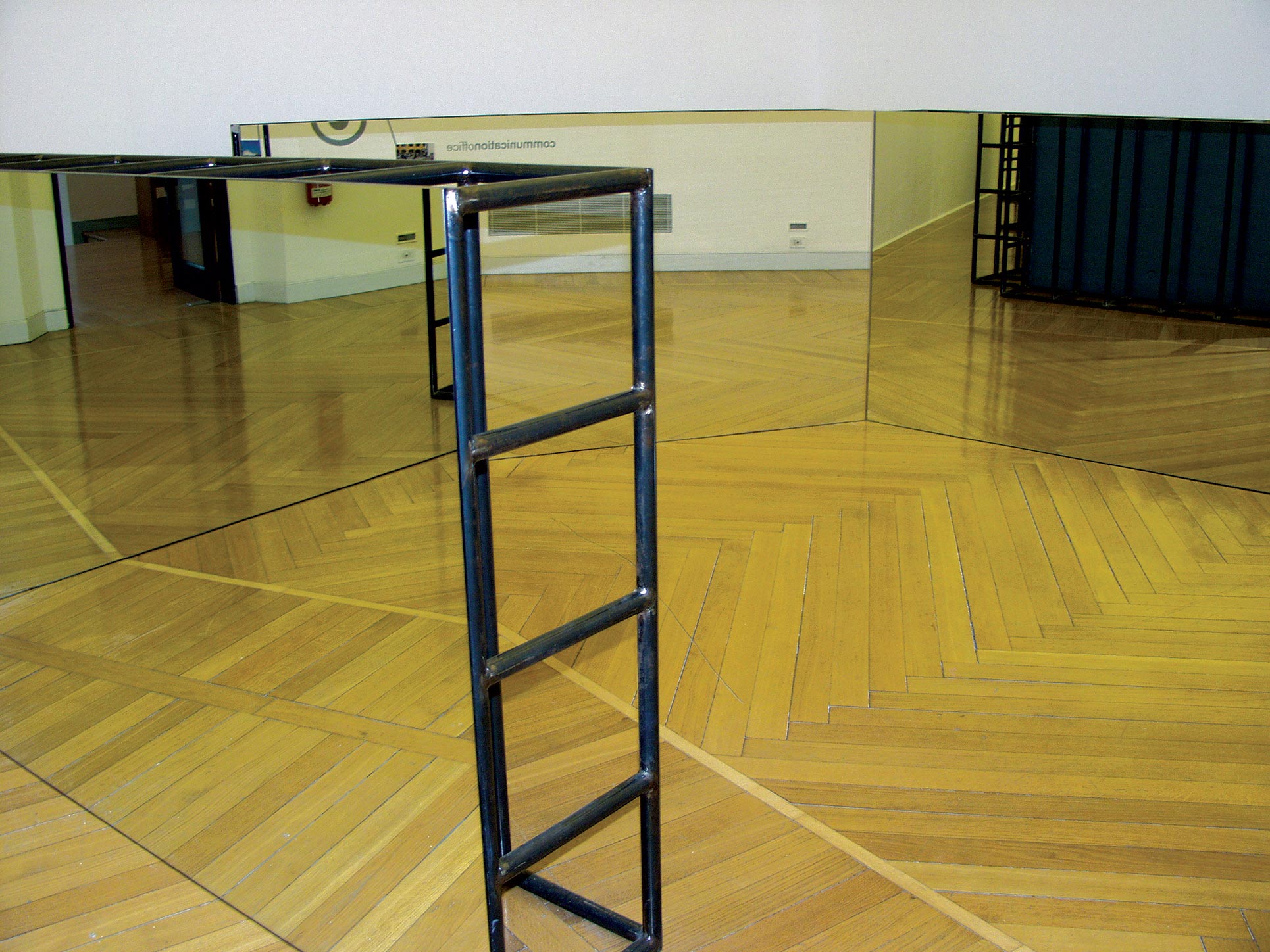 Michelangelo Pistoletto, Gabbia specchio, 1973-92