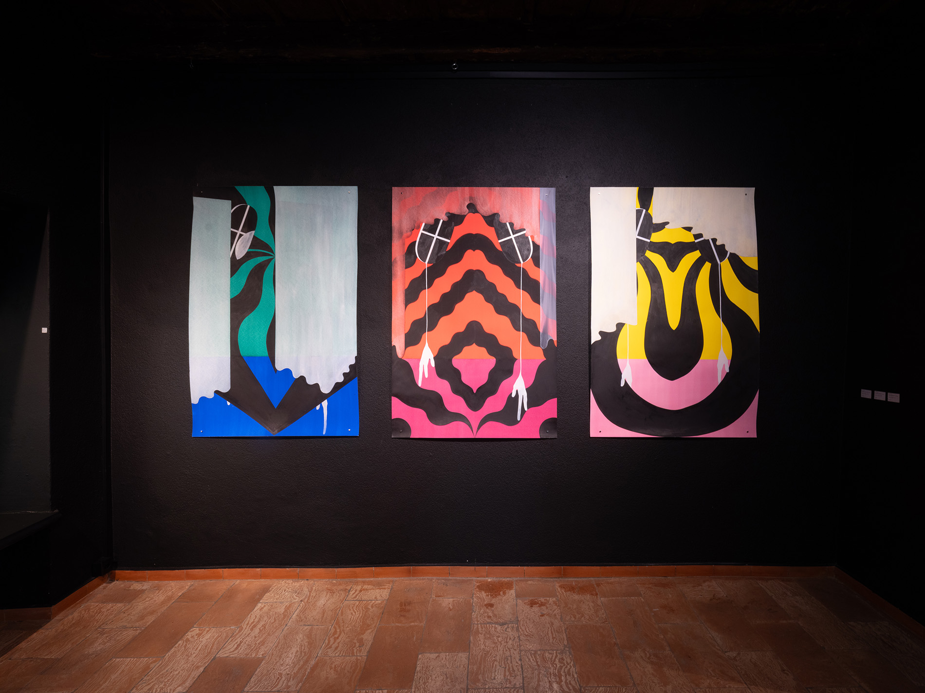 Ausstellungsansicht: Eleonora Meier, Touch Me With Your Breath # 1, 2, 3, 2023, Aquarell und Bleistift auf Papier,  100 x 146 cm. Foto: Alfio Tommasini.