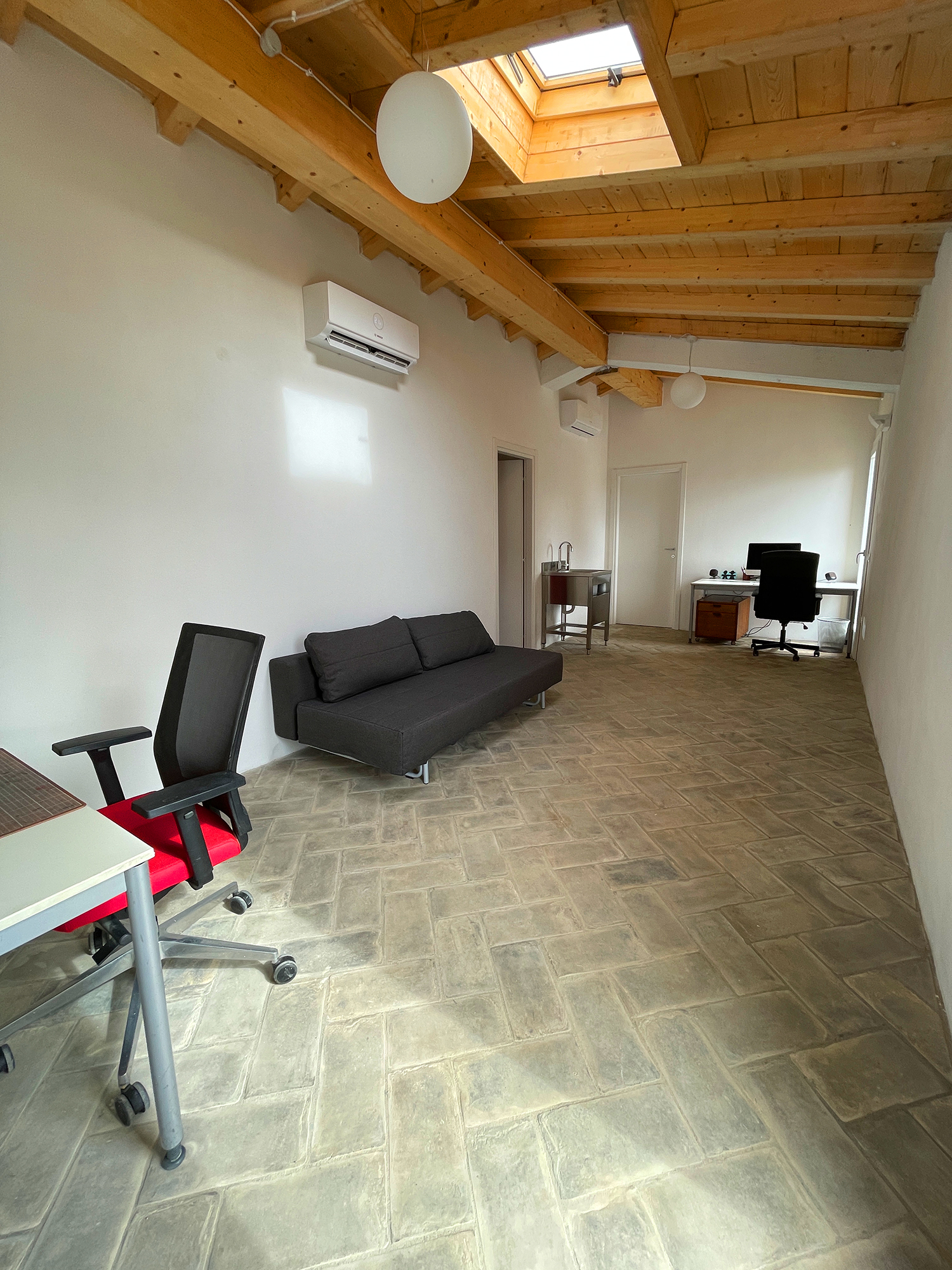 Podere Buriano, studio. Design and photo © Barbara Fässler