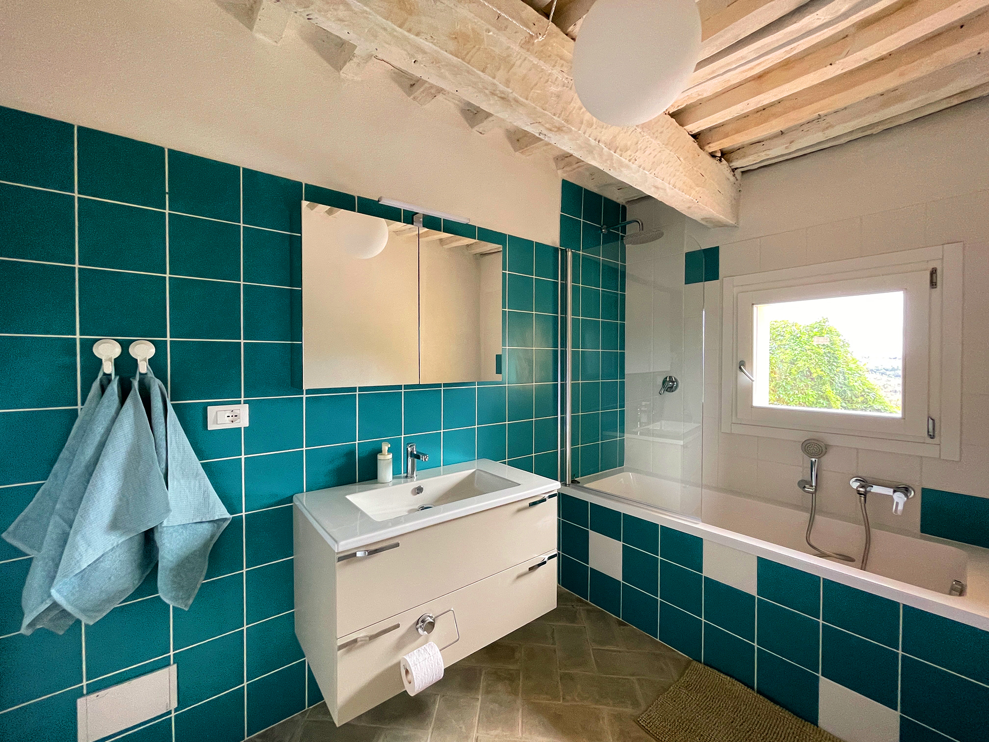 Podere Buriano, bathroom ground floor. Design and photo © Barbara Fässler