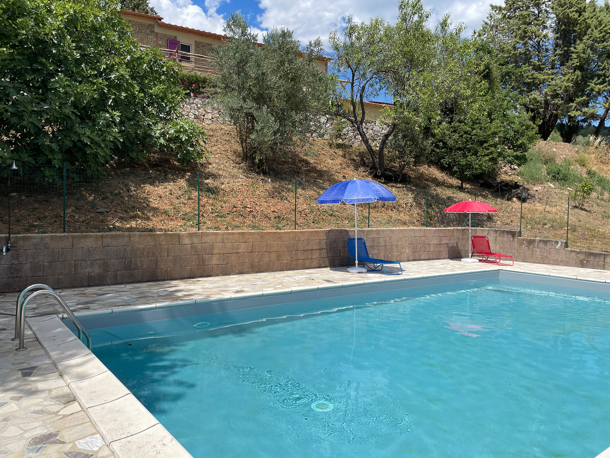 Podere Buriano, the swimming pool. Photo © Barbara Fässler